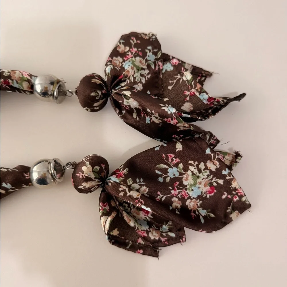 Floral Print Scarf Silver Accent Ends Boho Romantic